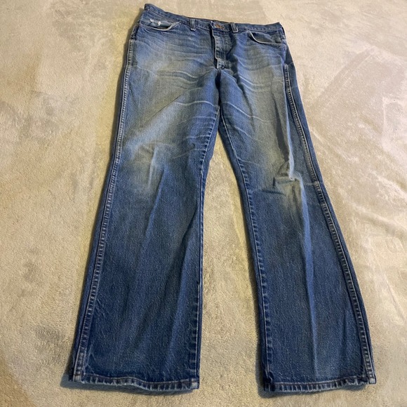 Vintage 80s Wrangler Mens Flared Jeans Blue Denim Cotton Size 38x33 (34x31)